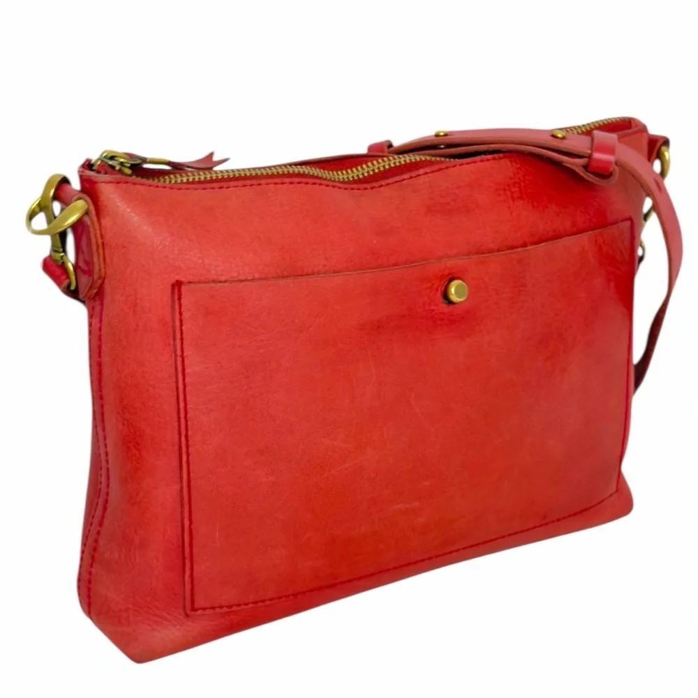 Madewell The Transport Crossbody Strap in Red Leather Front Pocket Bag